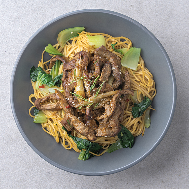 Sesame Scallion Beef With Noodles